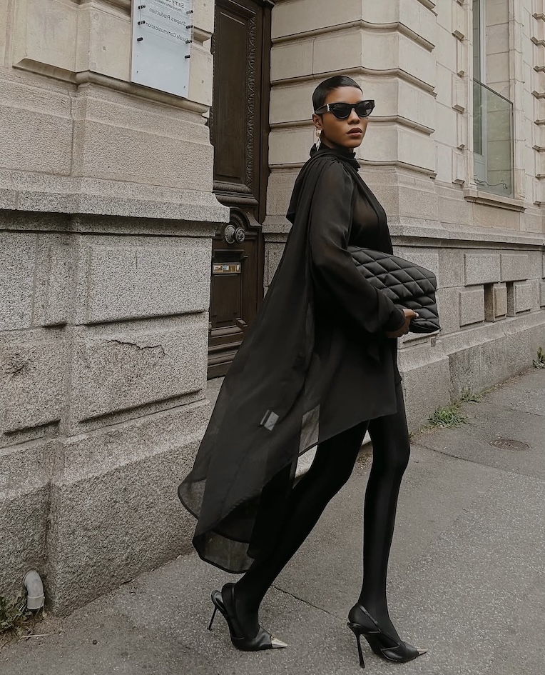 Silhouette de mode sélectionnée par Style by Nafi à Paris